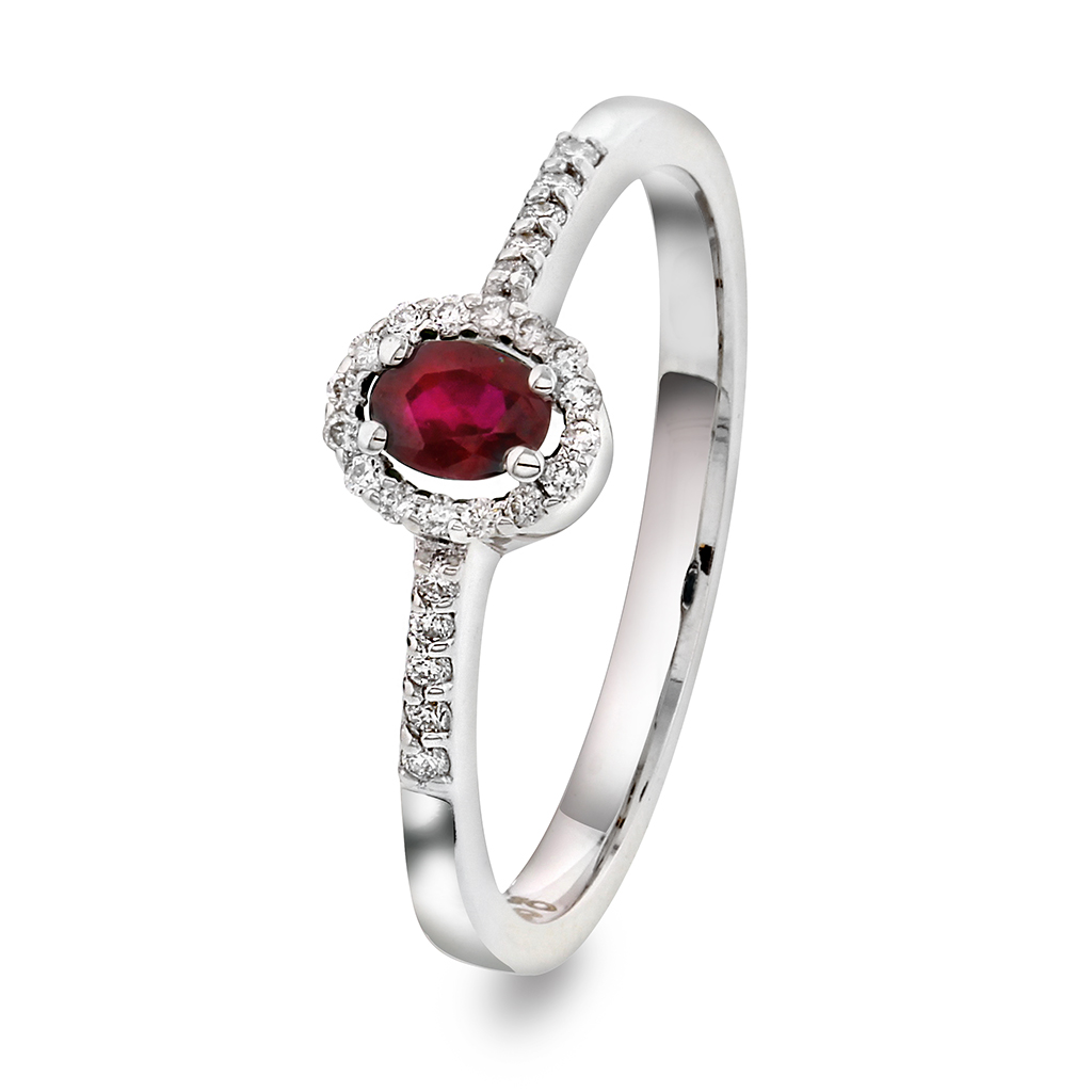 Pan Jewelry, Ring i 585 hvitt gull med diamanter 0,08 ct og rubin